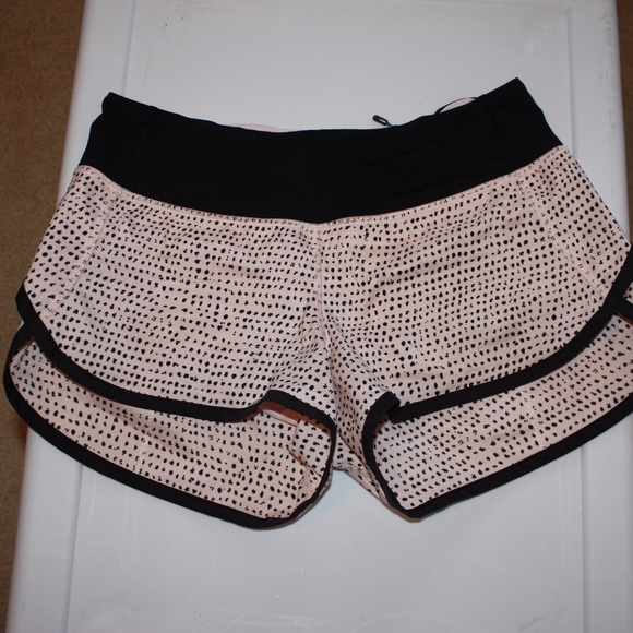 lululemon athletica Pants - Lululemon Size 2 Speed Shorts